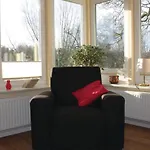 3 Bedroom Awesome In *
