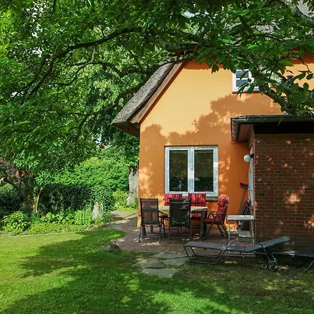 3 Bedroom Awesome In Lutterbek