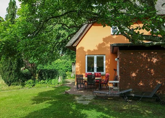 3 Bedroom Awesome In Lutterbek