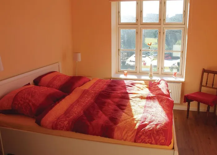 3 Bedroom Awesome In Casa de Férias *