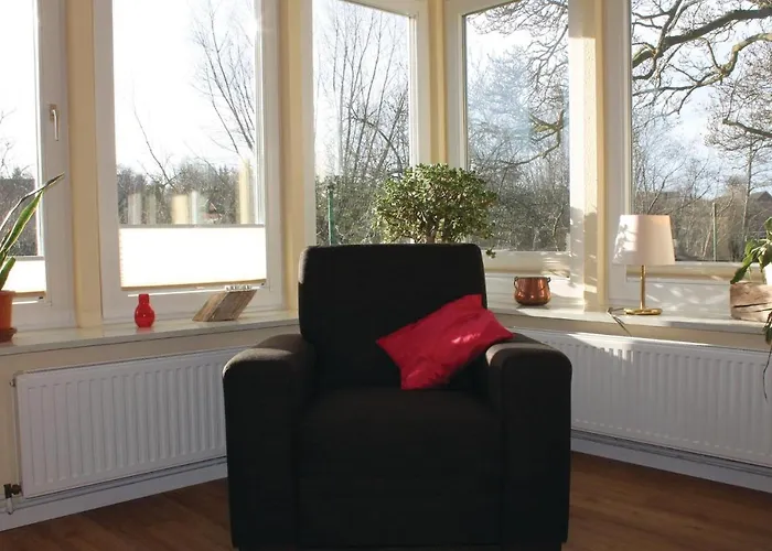 3 Bedroom Awesome In *