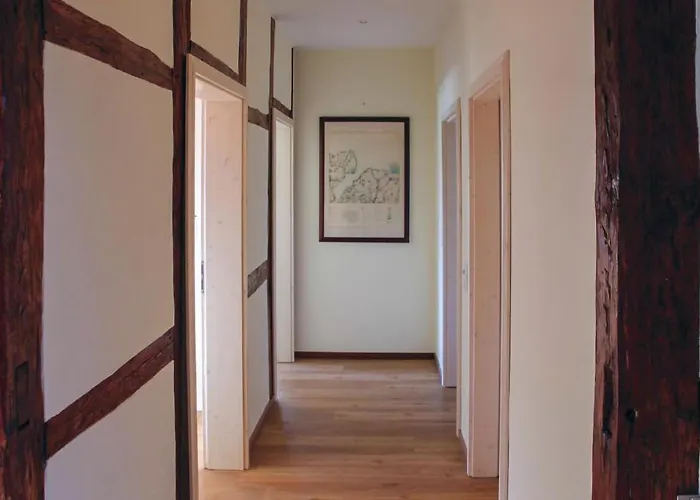 3 Bedroom Awesome In *